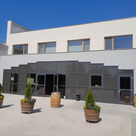 Pension Vinarstvi Klucov Екстер'єр фото